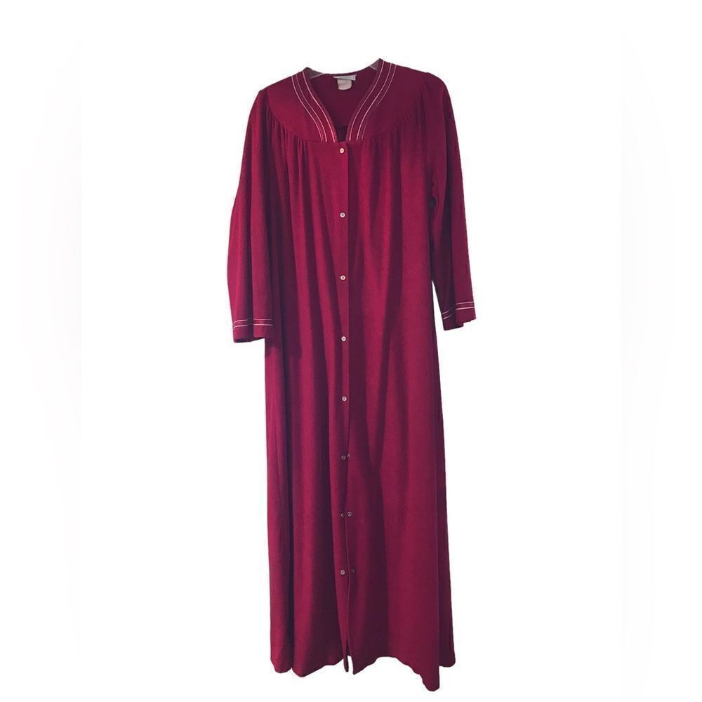 Longbladies robe excellent condition see pic
